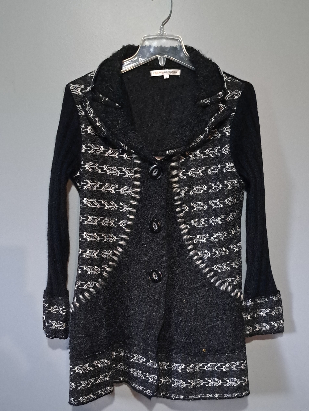 Women's Black Patterned Button-Front Sweater Coat